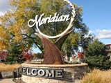Welcome to Meridian sign